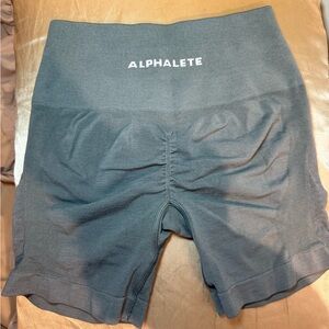 Alphalete amplify contour shorts